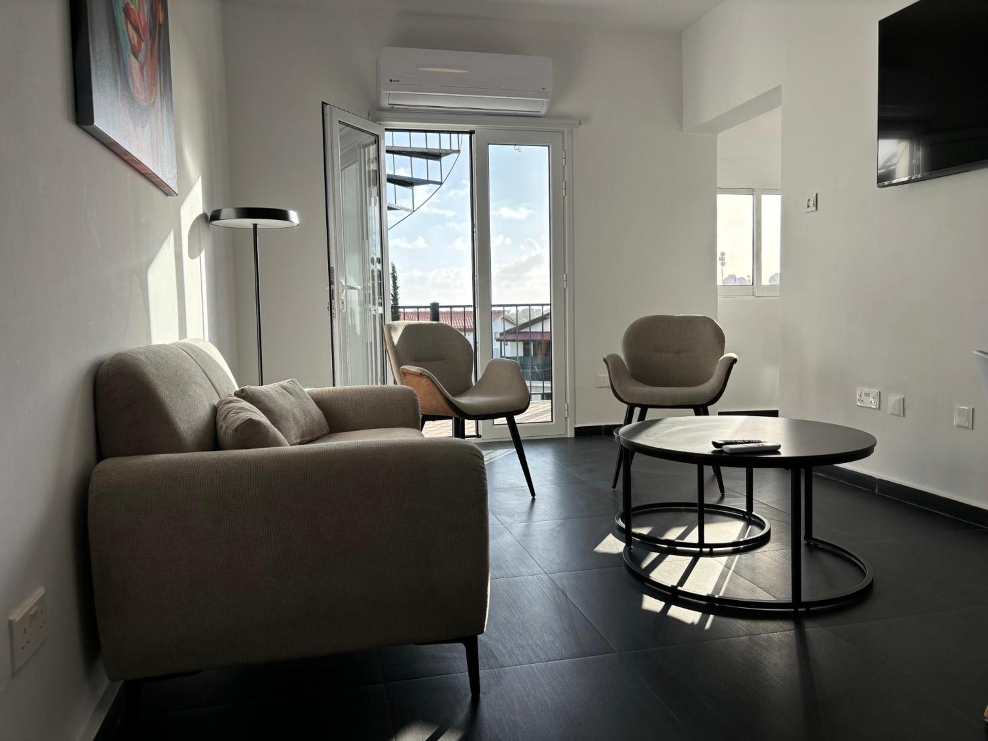 Venus Seaview 2b, Rooftop, Prime Location, Apartament *